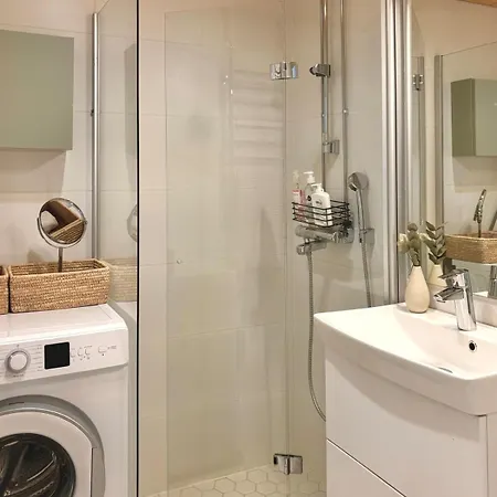 Stunning One-bedroom At Maritime Area Appartamento *